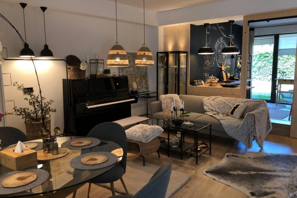 Viv Central Apart-Studio Appartement Bistriţa Buitenkant foto